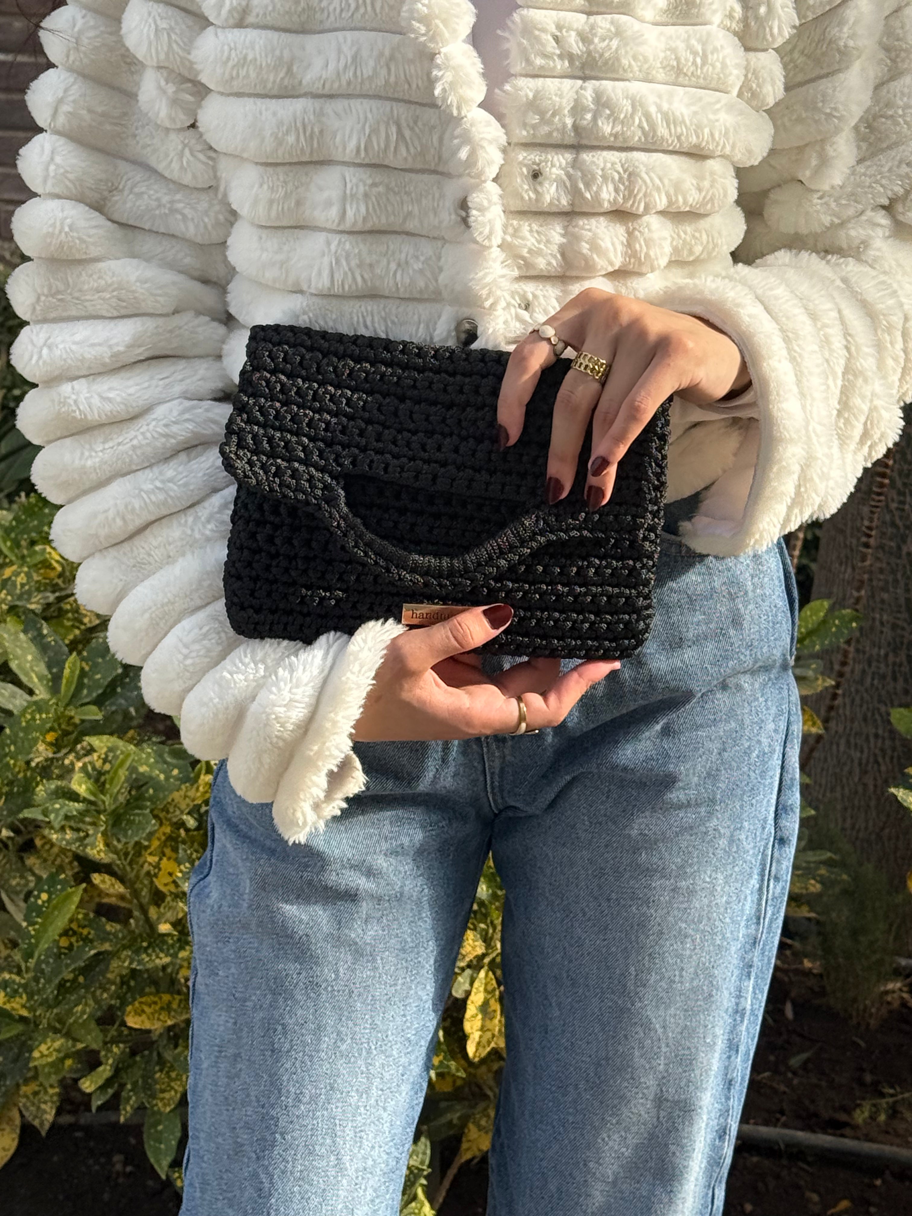 black handbag